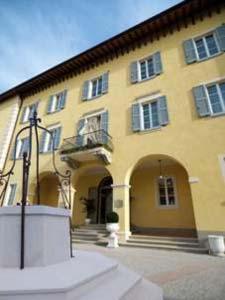 Matilde Di Canossa Golf Spa & Hotel Resort レッジョ・エミリア エクステリア 写真
